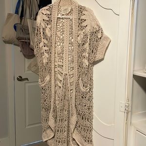 Angel of the North Short Sleeve Cream Cardigan